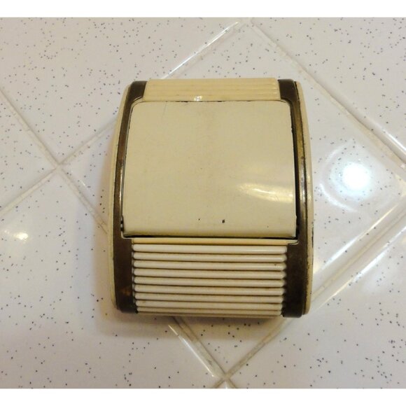 Vintage Westclox Travel Alarm Clock Cream Roller Shutter For Parts Not Working - Picture 9 of 14
